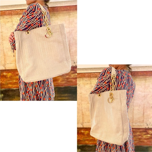 🚫 SOLD - 🎉HP🎉 NWOT AUTH LADY DIOR BAG - PRICE FIRM - Picture 14 of 15